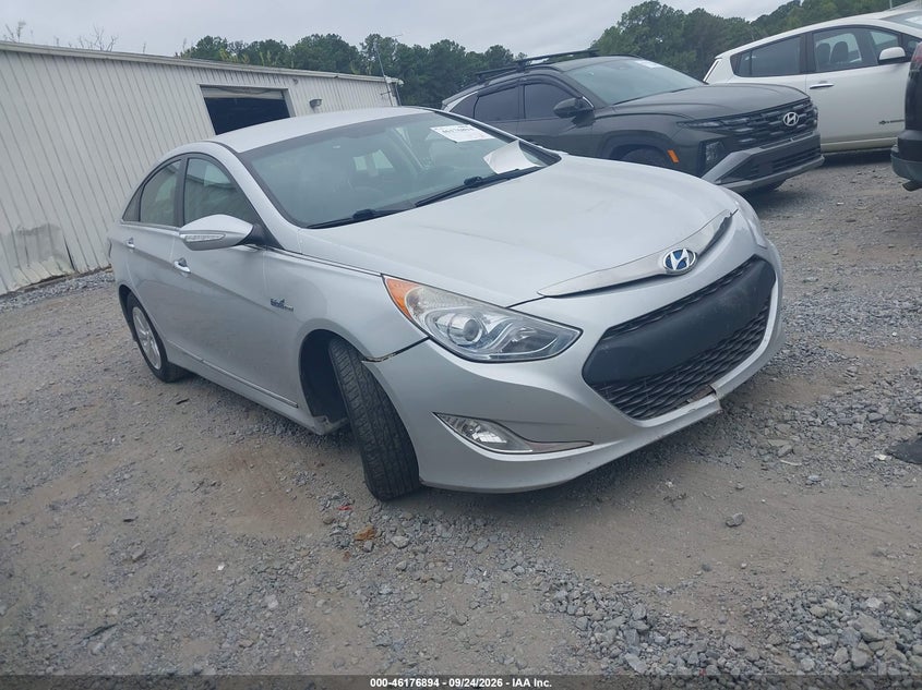 2015 HYUNDAI SONATA HYBRID | KMHEC4A49FA130752 | UPCARS
