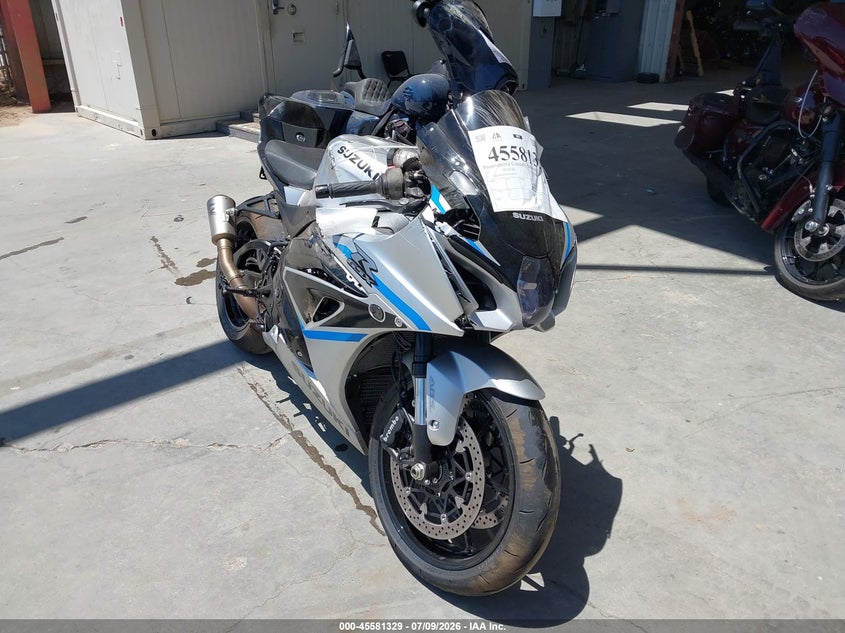 2025 SUZUKI GSX-R1000 | JS1DM11F1S7100143 | UPCARS