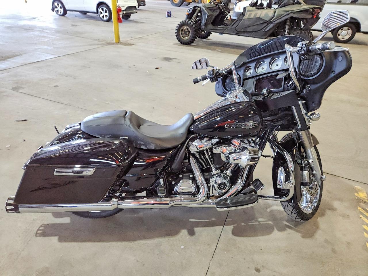 2023 HARLEY-DAVIDSON FL | 1HD1KBC18PB660668 | UPCARS
