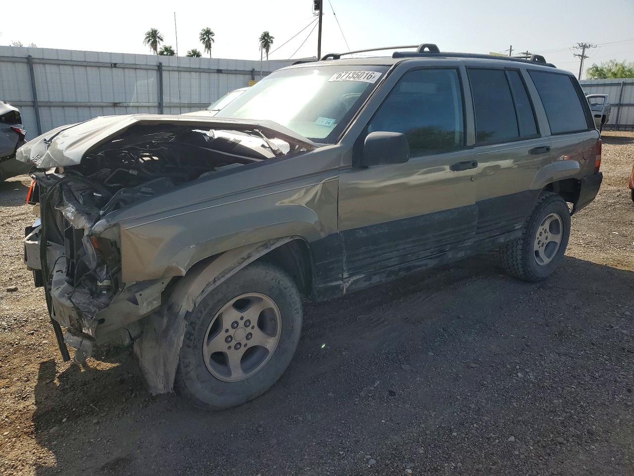 1998 JEEP CHEROKEE LAREDO | 1J4FX58S8WC142929 | UPCARS