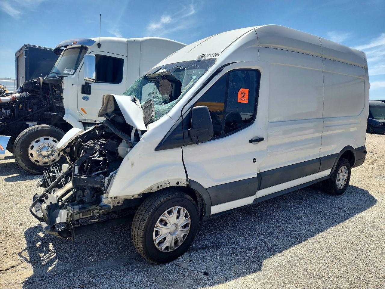 2017 FORD TRANSI T-250 | 1FTYR2XM1HKA69857 | UPCARS