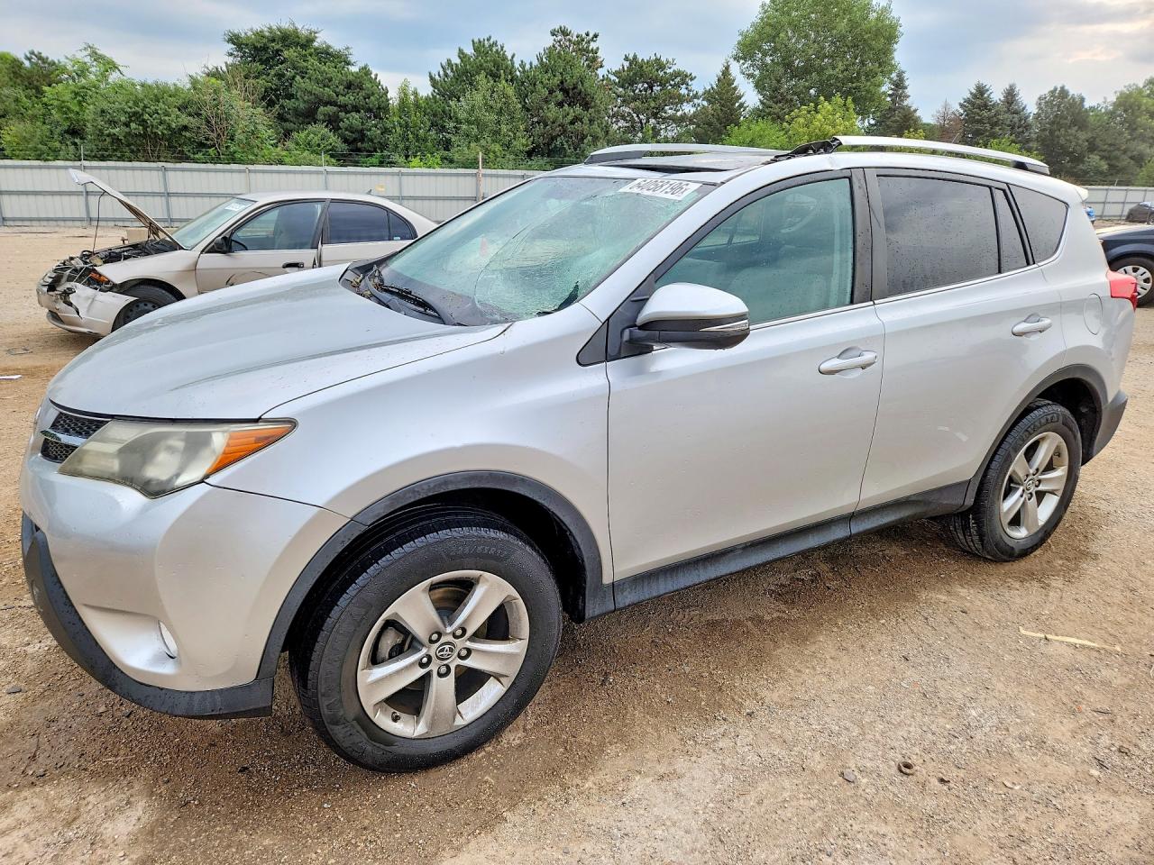 2015 TOYOTA RAV4 XLE | 2T3WFREV8FW152548 | UPCARS