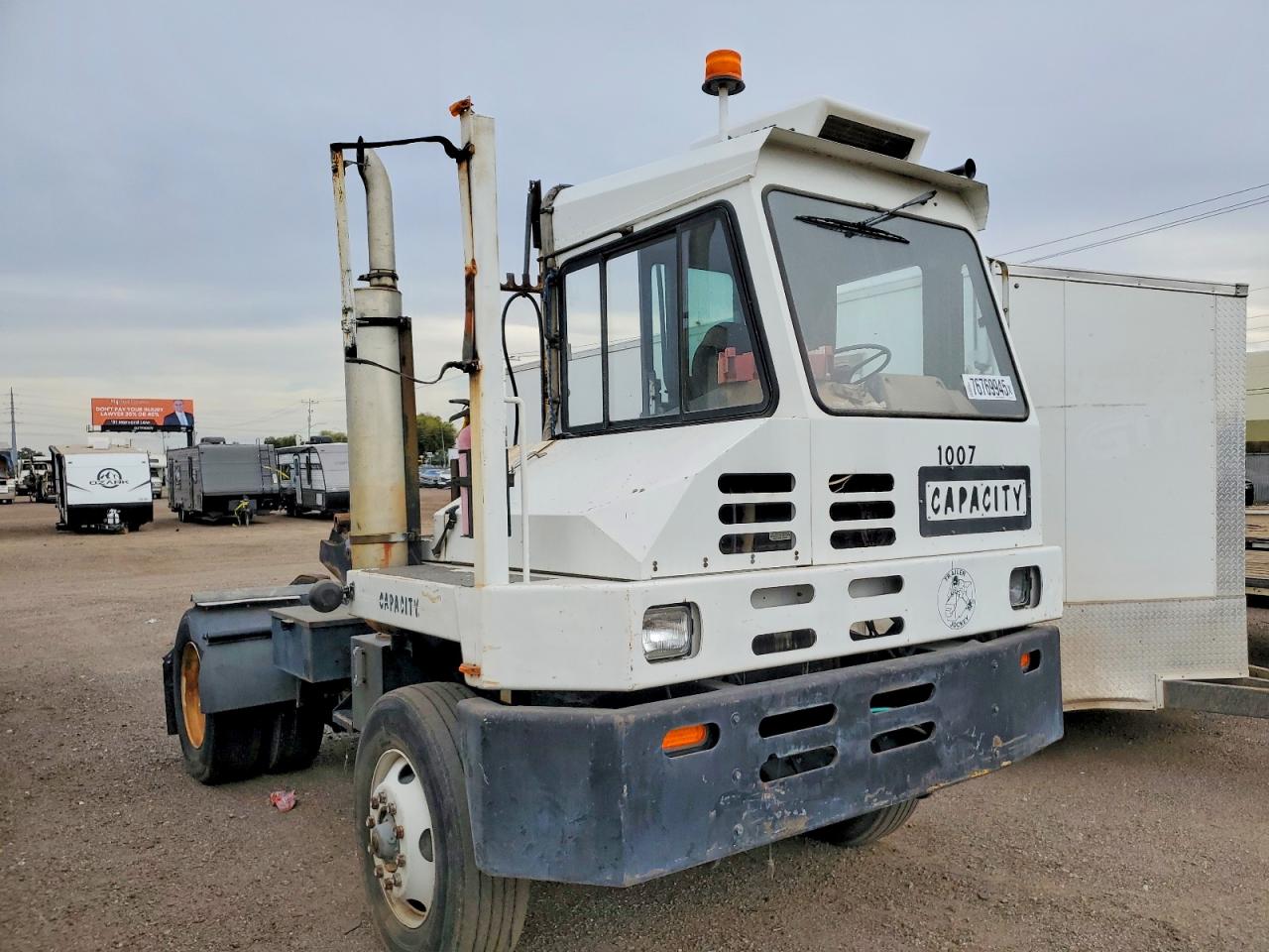 1997 CAPACITY YARD TRUCK CAPA YARD TRUCK | 061996024 | UPCARS
