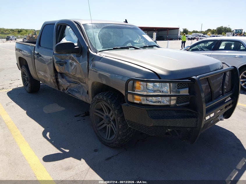 2013 CHEVROLET SILVERADO C1500 LT | 3GCPCSE03DG285272 | UPCARS