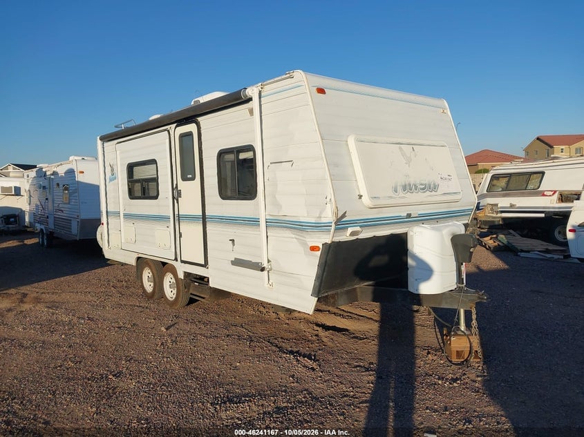 2001 NASH M-22L | 4N11L222010112290 | UPCARS