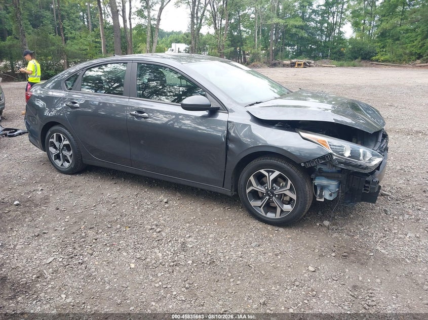 2021 KIA FORTE LXS | 3KPF24AD7ME271616 | UPCARS