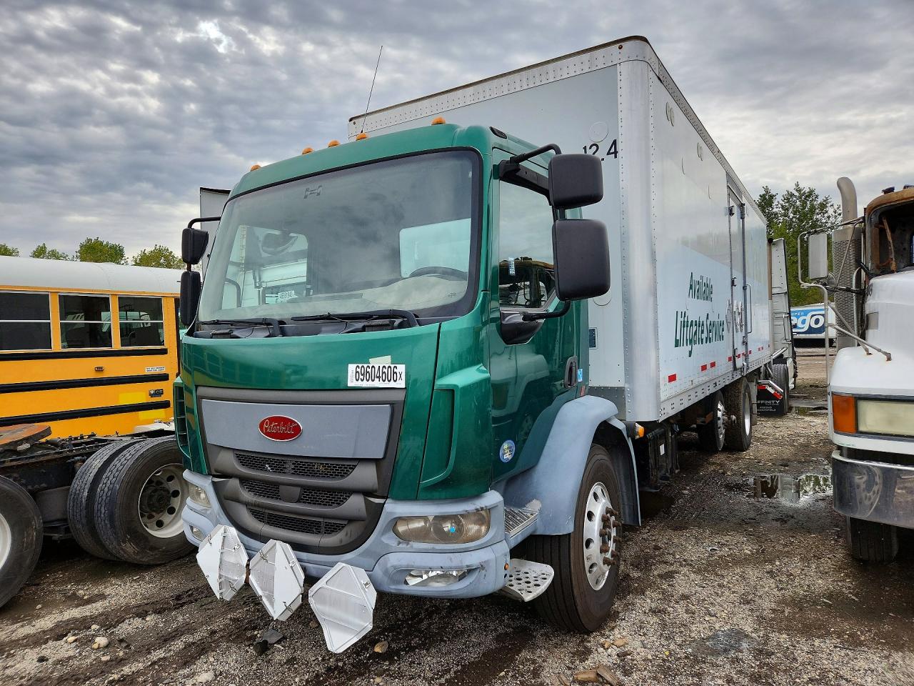 2016 PETERBILT ALL OTHER 220 - SEMI TRUCK | 3BPPKM8X8GF591160 | UPCARS