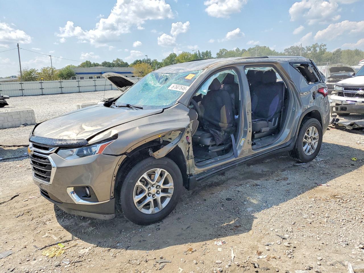 2018 CHEVROLET TRAVERSE LT | 1GNERGKW2JJ280271 | UPCARS