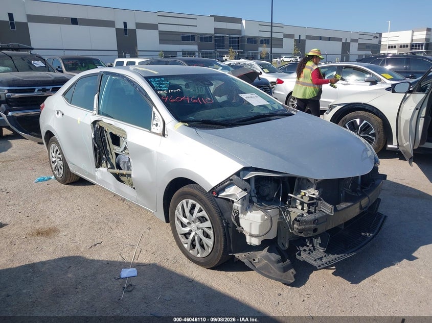 2019 TOYOTA COROLLA LE | 5YFBURHE1KP860872 | UPCARS