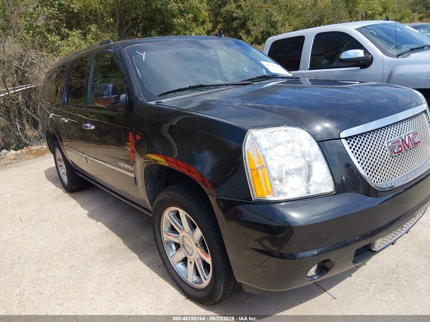 2012 GMC YUKON XL 1500 DENALI | 1GKS2MEF7CR210493 | UPCARS