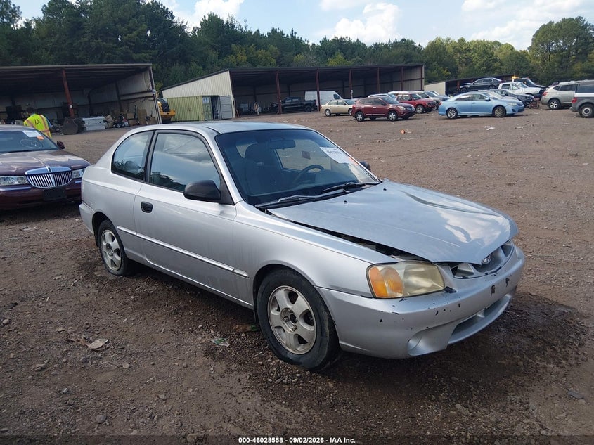 2001 HYUNDAI ACCENT GS | KMHCG35C11U091072 | UPCARS