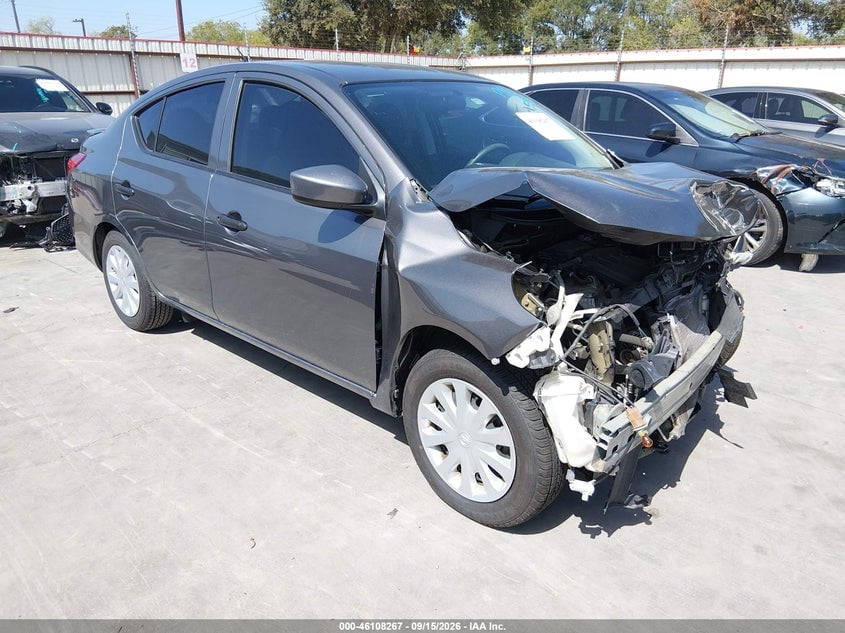 2019 NISSAN VERSA 1.6 S+ | 3N1CN7AP6KL816478 | UPCARS