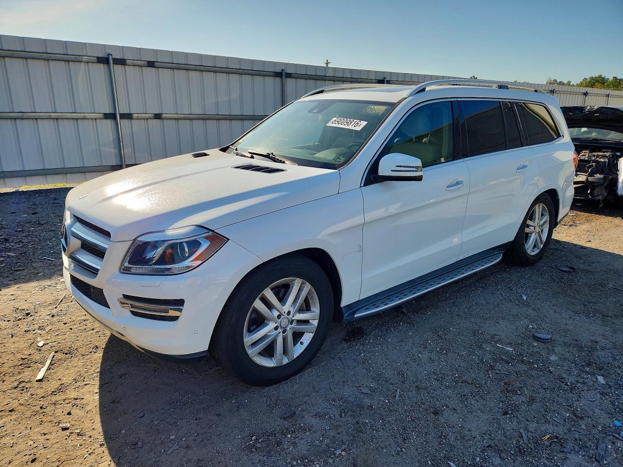2015 MERCEDES-BENZ GL-CLASS 450 4MATIC | 4JGDF6EE9FA480979 | UPCARS