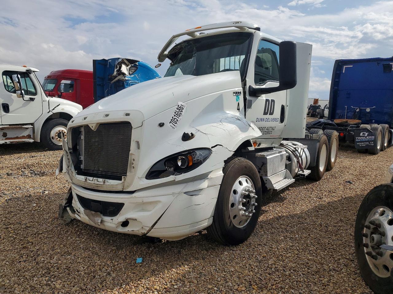 2021 INTERNATIONAL RH613 SEMI TRUCK | 3HSDWTZR5MN231578 | UPCARS