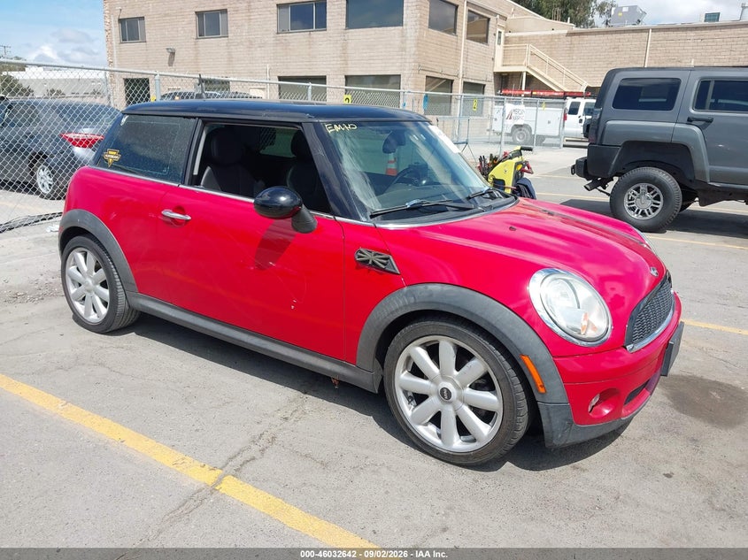 2009 MINI COOPER | WMWMF33549TW73729 | UPCARS