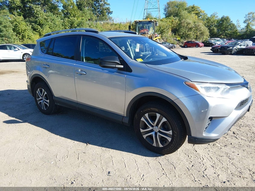 2017 TOYOTA RAV4 LE | 2T3BFREV9HW626427 | UPCARS