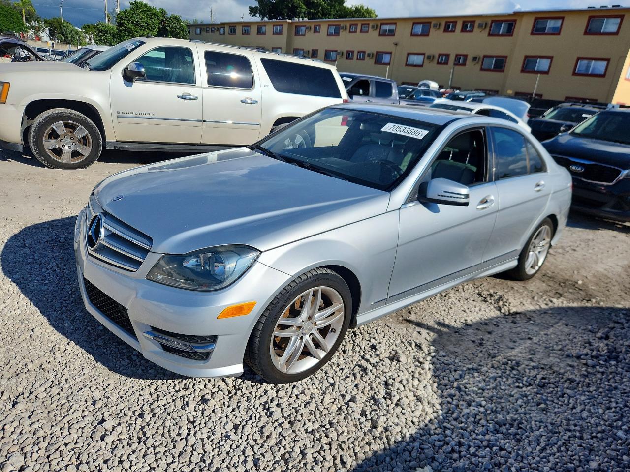 2013 MERCEDES-BENZ C-CLASS 250 | WDDGF4HBXDG094224 | UPCARS