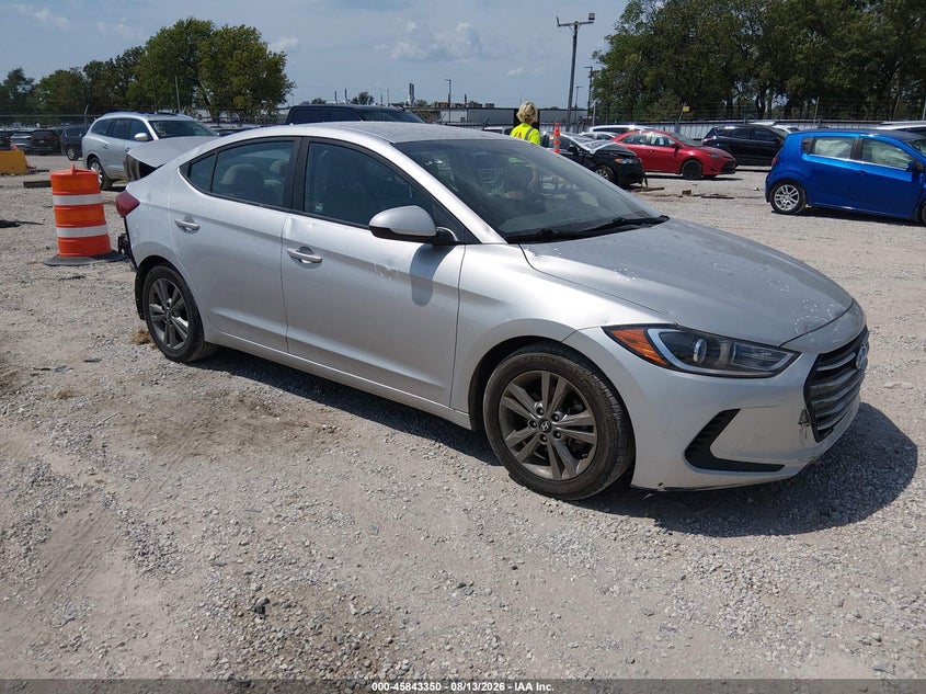 2018 HYUNDAI ELANTRA SEL | 5NPD84LF2JH400566 | UPCARS