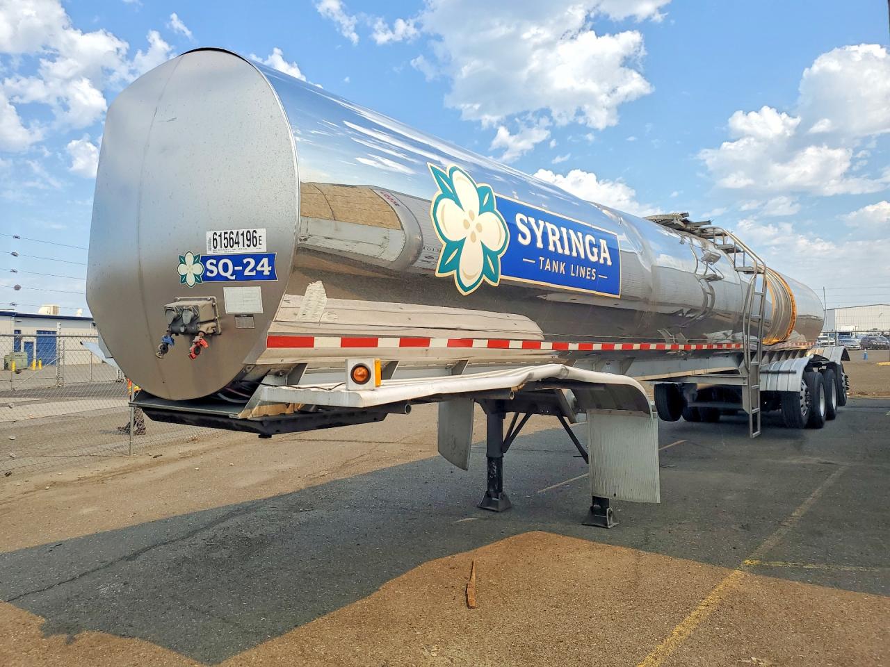 2013 WALKER TANKER TANK TRAILER | 5WSAA5341DN044248 | UPCARS