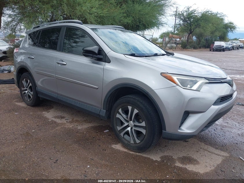 2018 TOYOTA RAV4 LE | JTMZFREV5JJ171563 | UPCARS