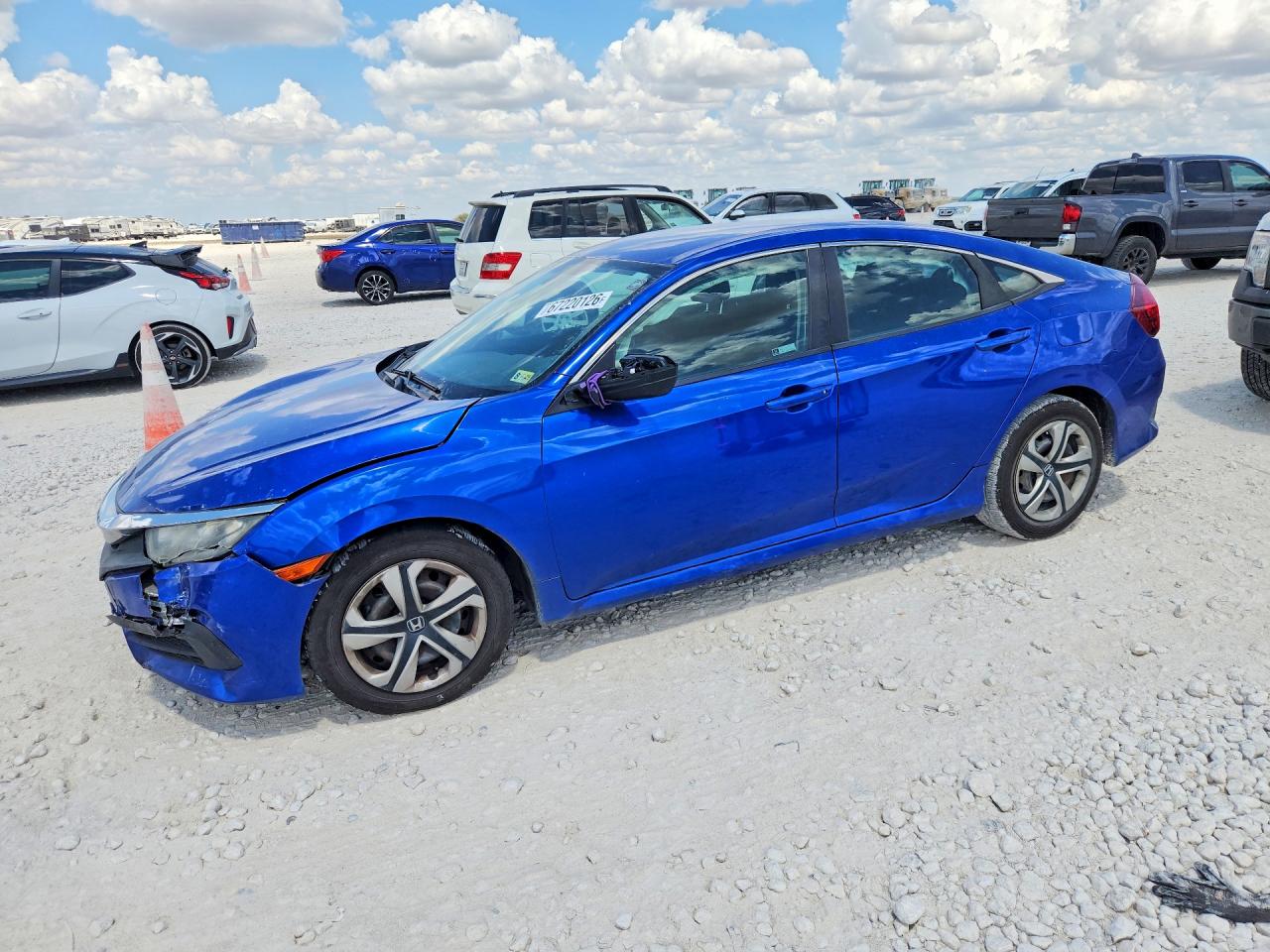 2018 HONDA CIVIC LX | 19XFC2E51JE001569 | UPCARS