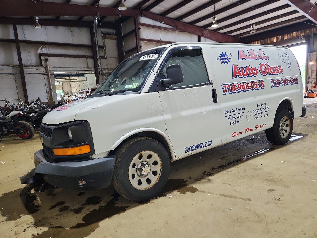 2014 CHEVROLET EXPRESS 1500 CARGO DELIVERY VAN | 1GCSGAFX0E1130876 | UPCARS