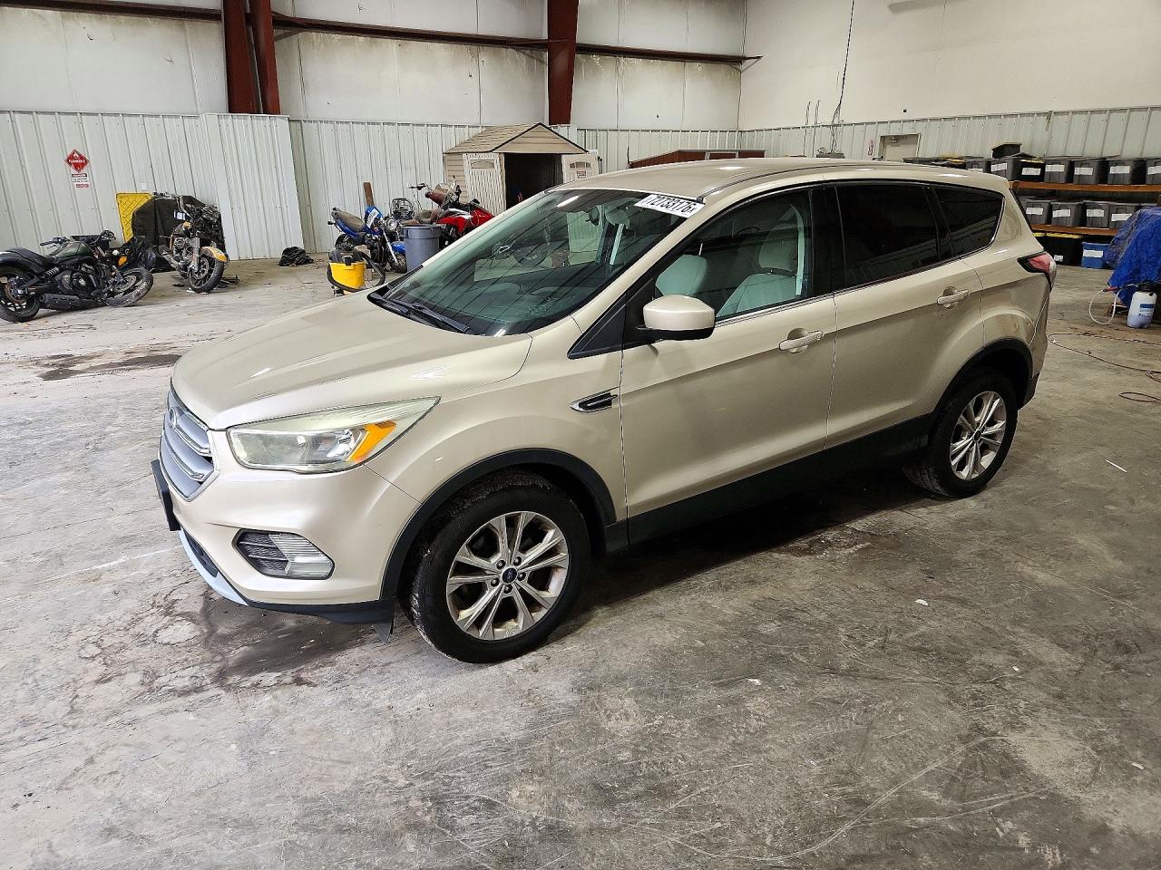 2017 FORD ESCAPE SE | 1FMCU0GDXHUC17615 | UPCARS