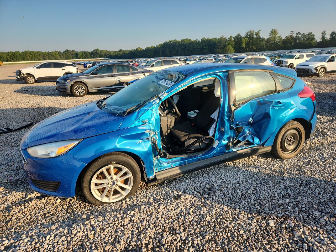 2017 FORD FOCU SE | 1FADP3K20HL212300 | UPCARS