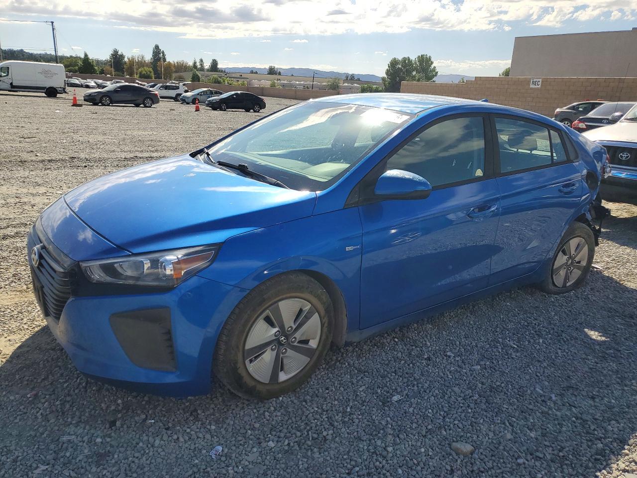 2018 HYUNDAI IONIQ BLUE | KMHC65LC0JU060753 | UPCARS