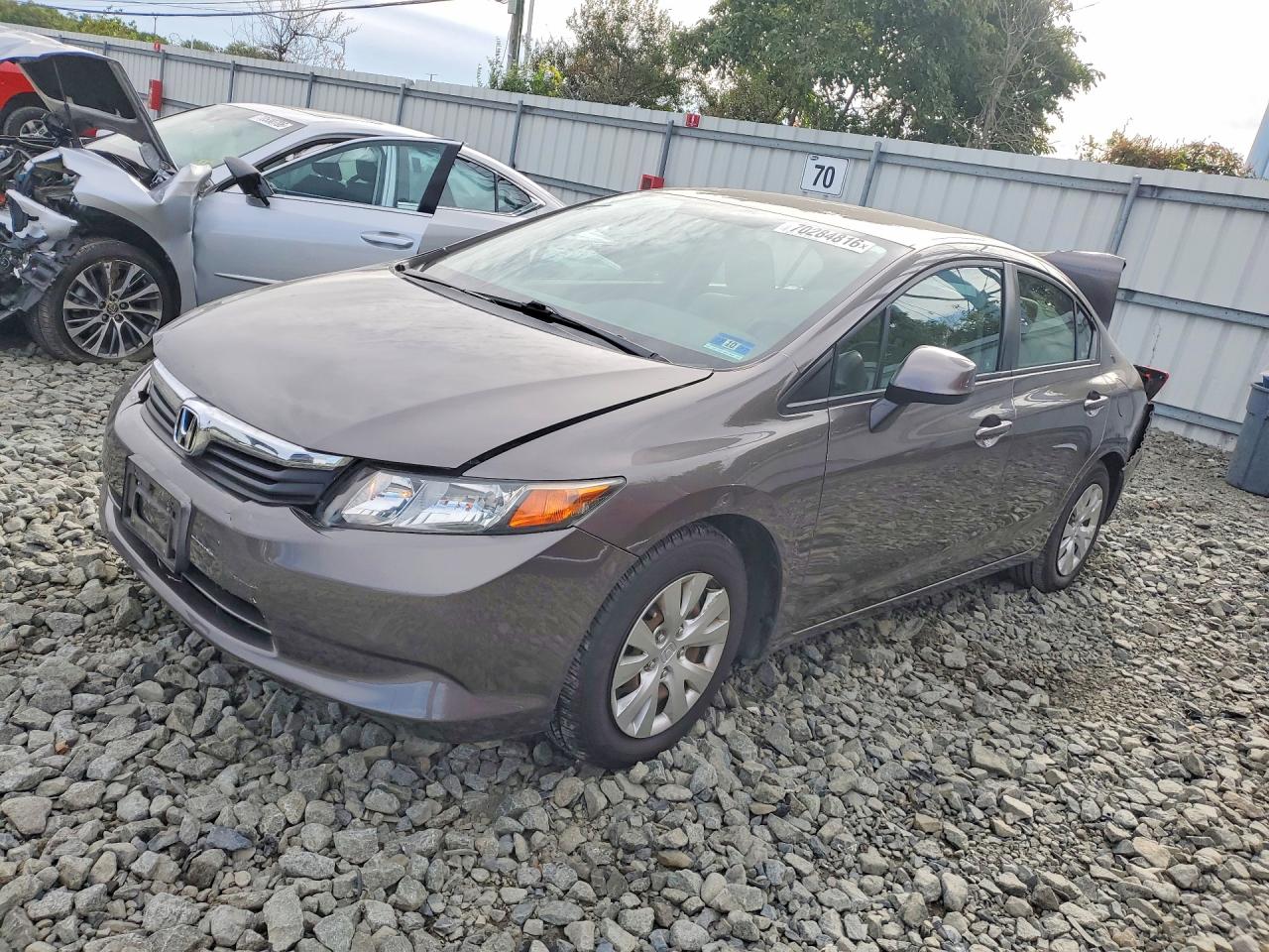 2012 HONDA CIVIC LX | 19XFB2F56CE379973 | UPCARS