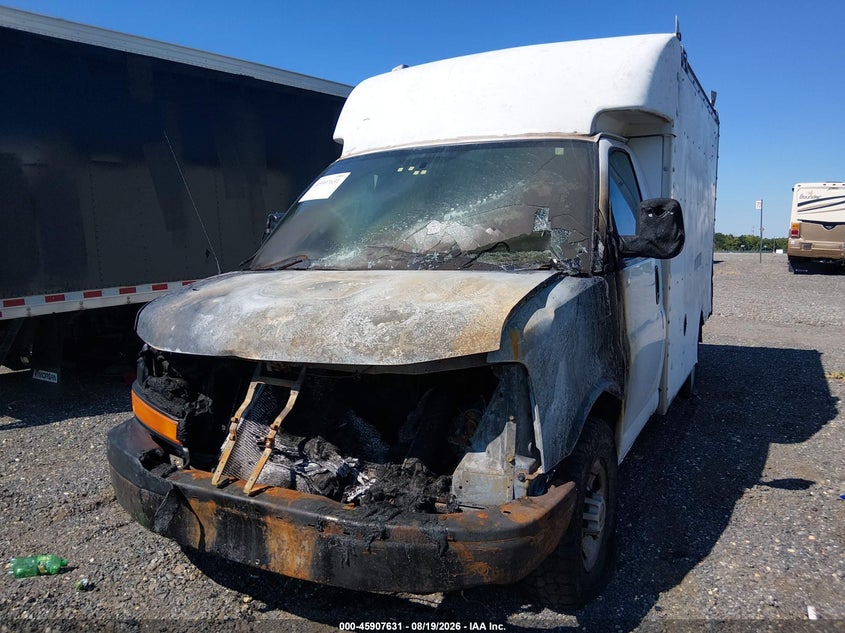 2005 CHEVROLET EXPRESS CUTAWAY | 1GBHG31U451165380 | UPCARS