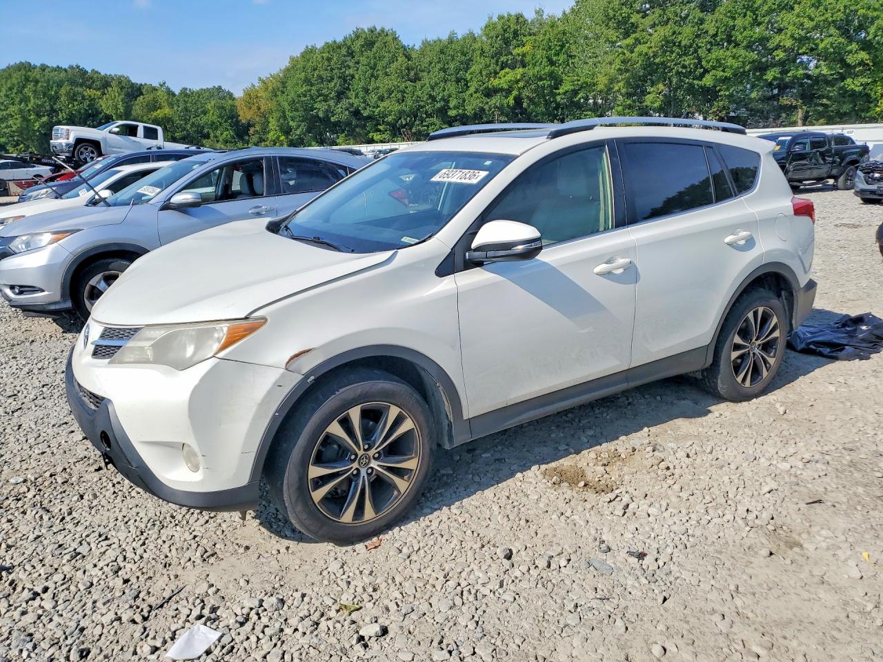 2015 TOYOTA RAV4 LIMITED | JTMDFREV9FD156919 | UPCARS