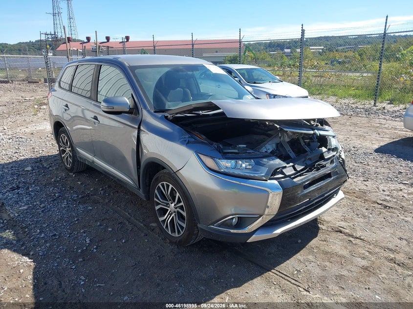 2018 MITSUBISHI OUTLANDER SE | JA4AZ3A30JJ001661 | UPCARS