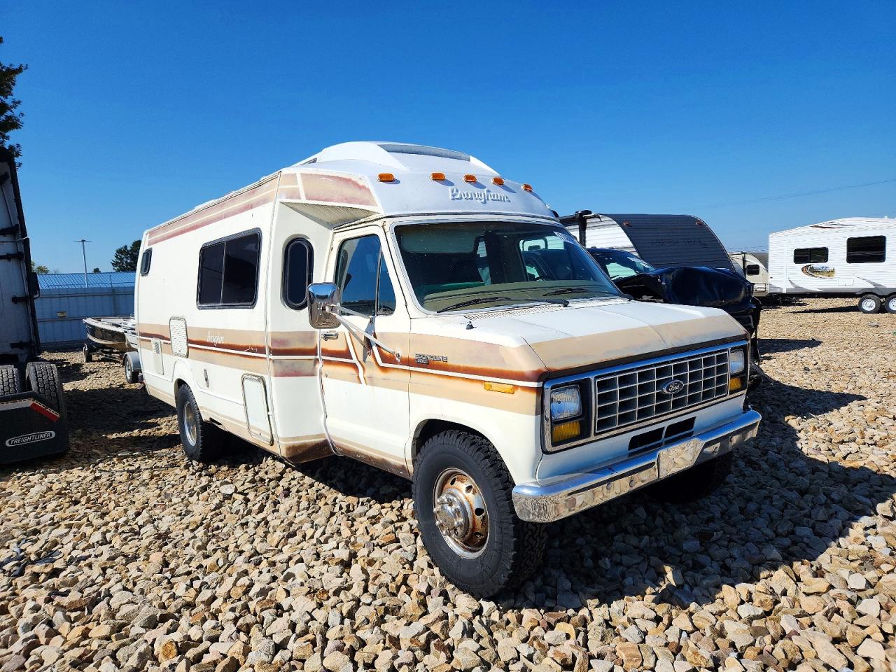 1983 FORD ECONOLIN E350 CUTAWAY VAN | 1FDKE30L8DHB39964 | UPCARS