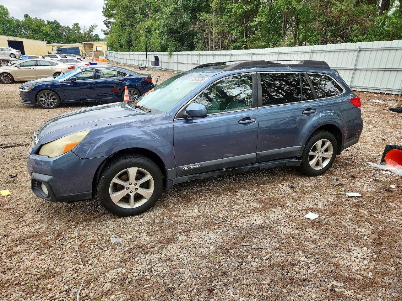 2013 SUBARU OUTBACK 2.5I LIMITED | 4S4BRBKC7D3250367 | UPCARS