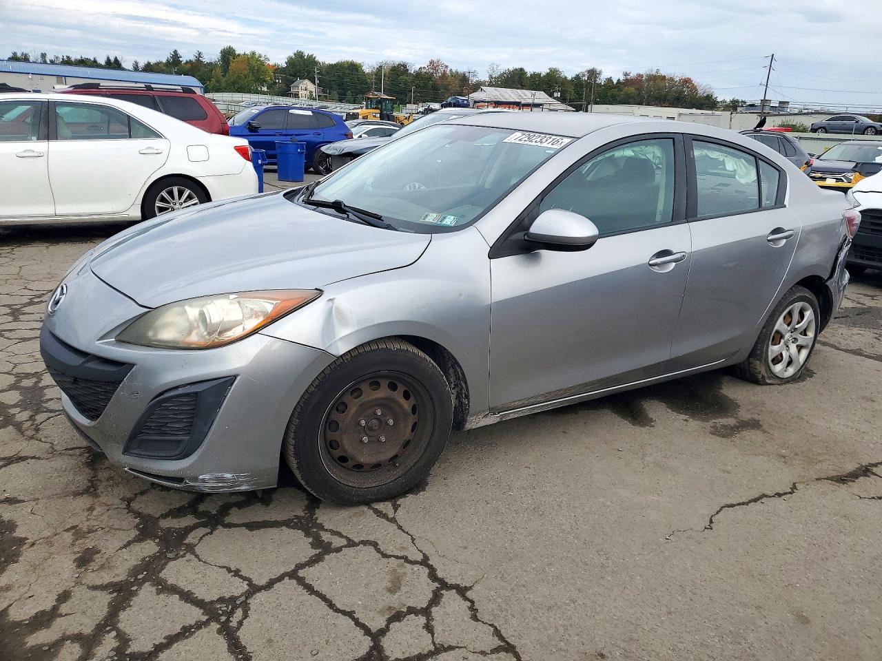 2011 MAZDA 3 I | JM1BL1UG8B1408644 | UPCARS