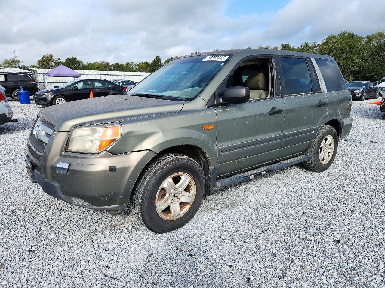2007 HONDA PILOT LX | 5FNYF28177B005976 | UPCARS