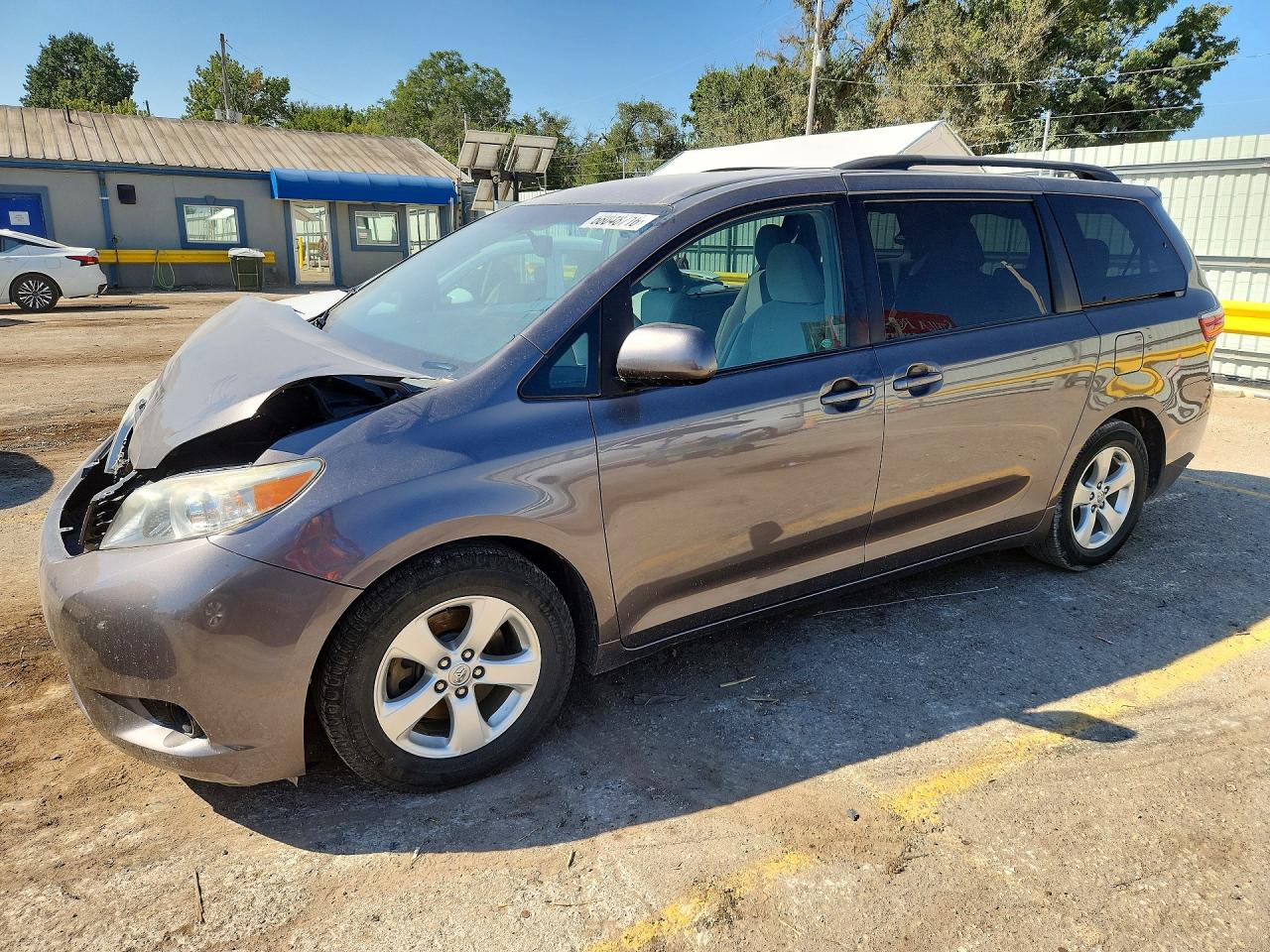 2015 TOYOTA SIENNA LE | 5TDKK3DC7FS612131 | UPCARS
