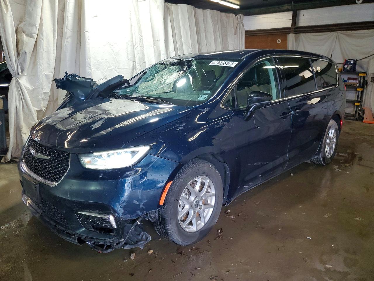 2024 CHRYSLER PACIFICA TOURING L | 2C4RC1BG3RR187154 | UPCARS