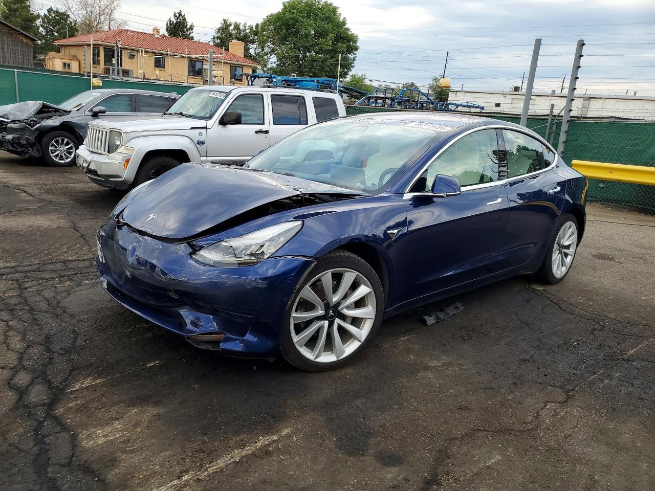 2018 TESLA MODEL 3 | 5YJ3E1EBXJF097838 | UPCARS
