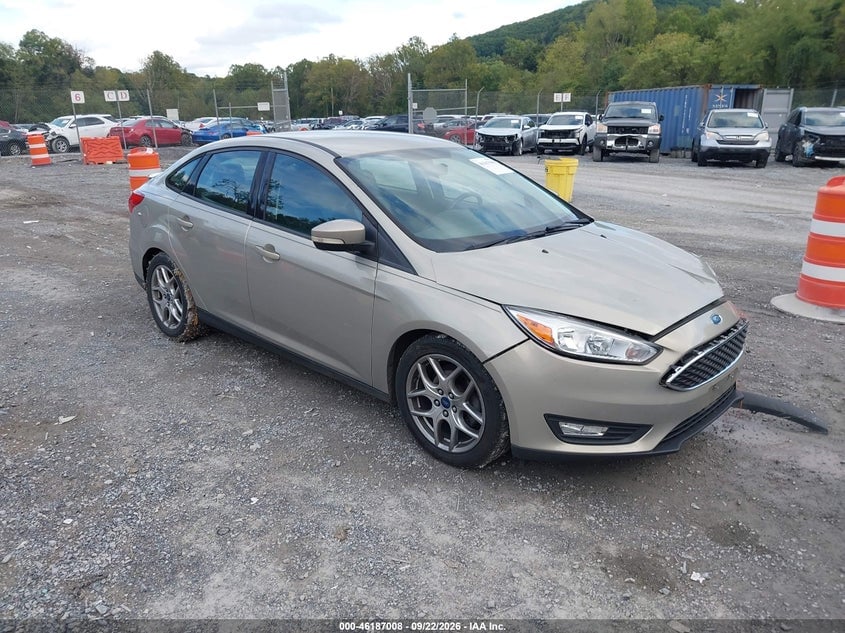 2015 FORD FOCU SE | 1FADP3F23FL383808 | UPCARS