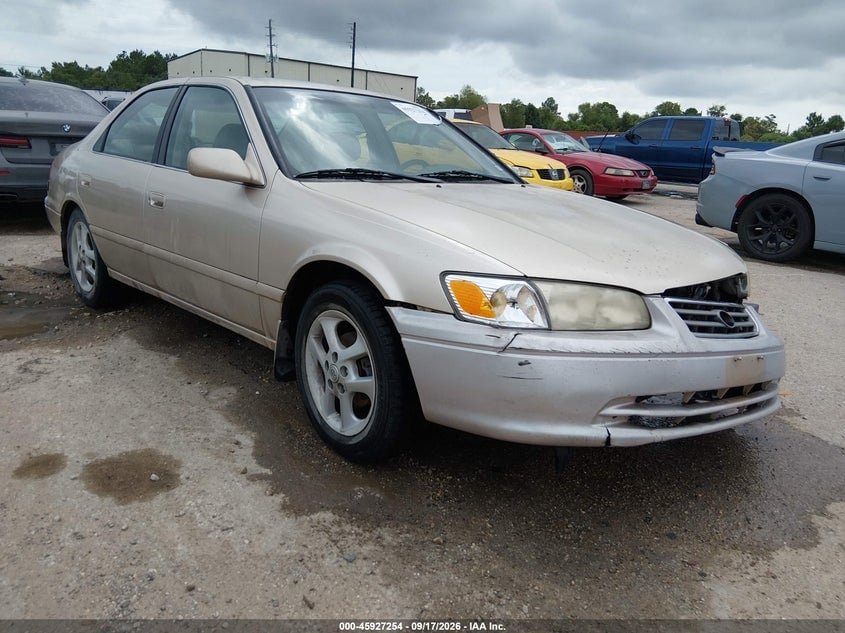 2000 TOYOTA CAMRY LE | JT2BG22K0Y0421607 | UPCARS