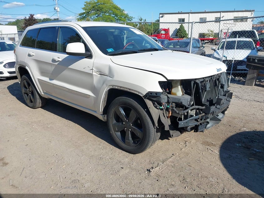 2012 JEEP GRAND CHEROKEE LAREDO | 1C4RJFAG7CC185556 | UPCARS
