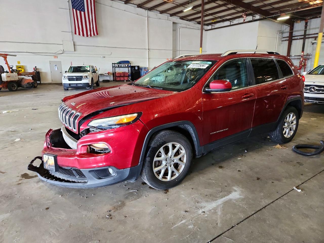 2015 JEEP CHEROKEE LATITUDE | 1C4PJMCB1FW594569 | UPCARS