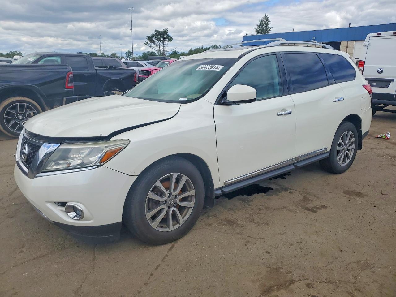 2015 NISSAN PATHFINDER S | 5N1AR2MMXFC666062 | UPCARS