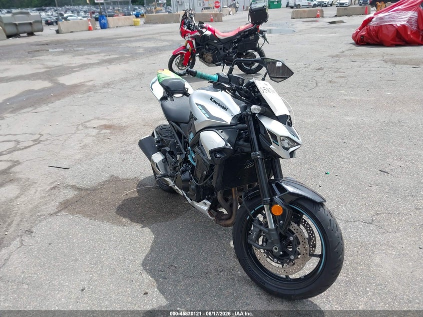 2025 KAWASAKI ZR900 S | ML5ZRDS16SDA01981 | UPCARS