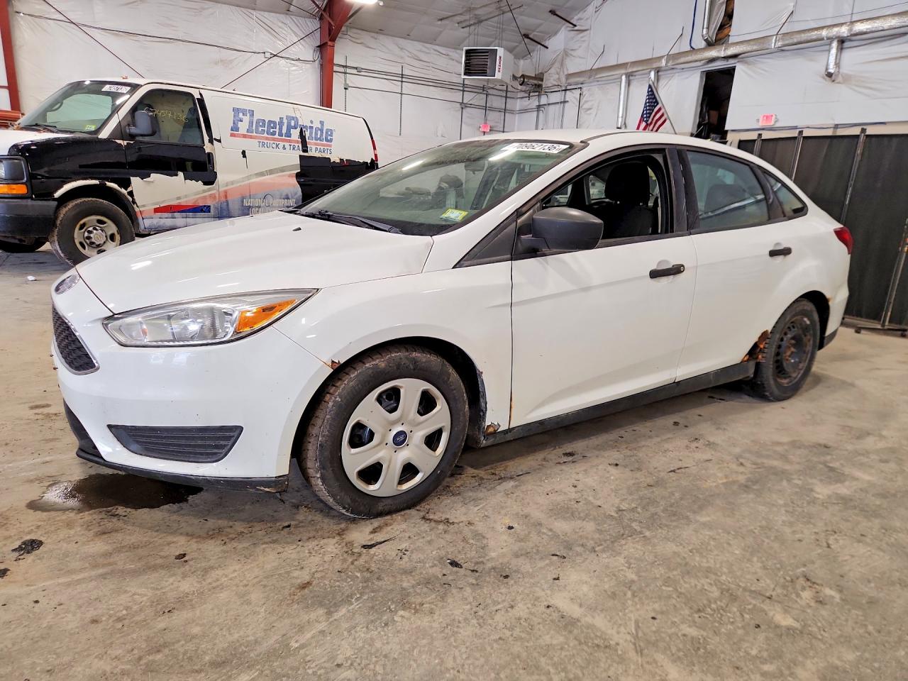2017 FORD FOCU S | 1FADP3E28HL297432 | UPCARS