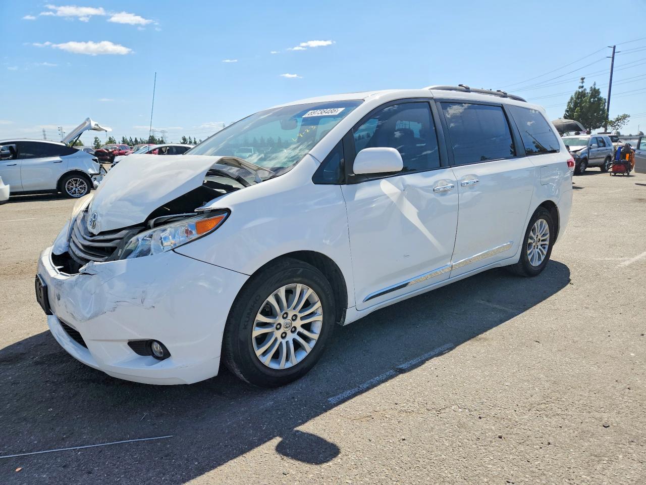 2013 TOYOTA SIENNA XLE 8-PASSENGER | 5TDYK3DC9DS401861 | UPCARS
