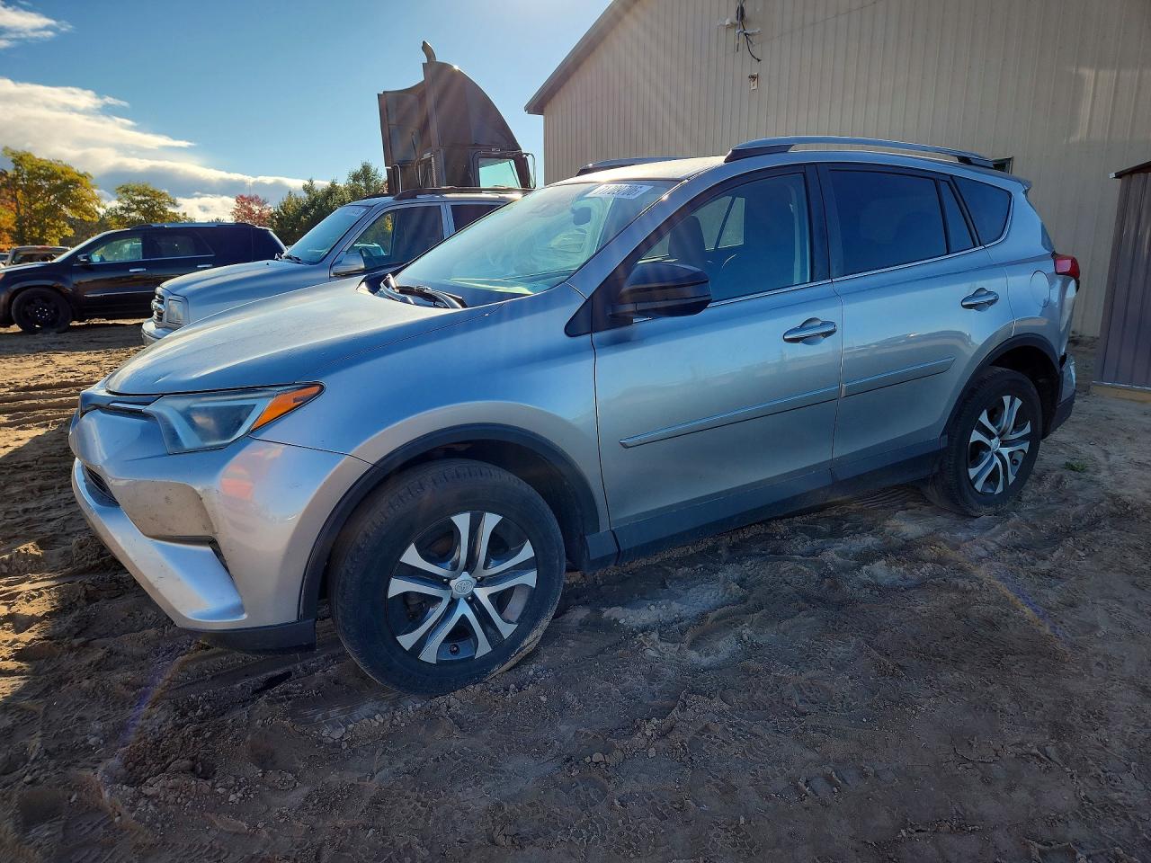 2017 TOYOTA RAV4 LE | 2T3BFREV2HW639732 | UPCARS