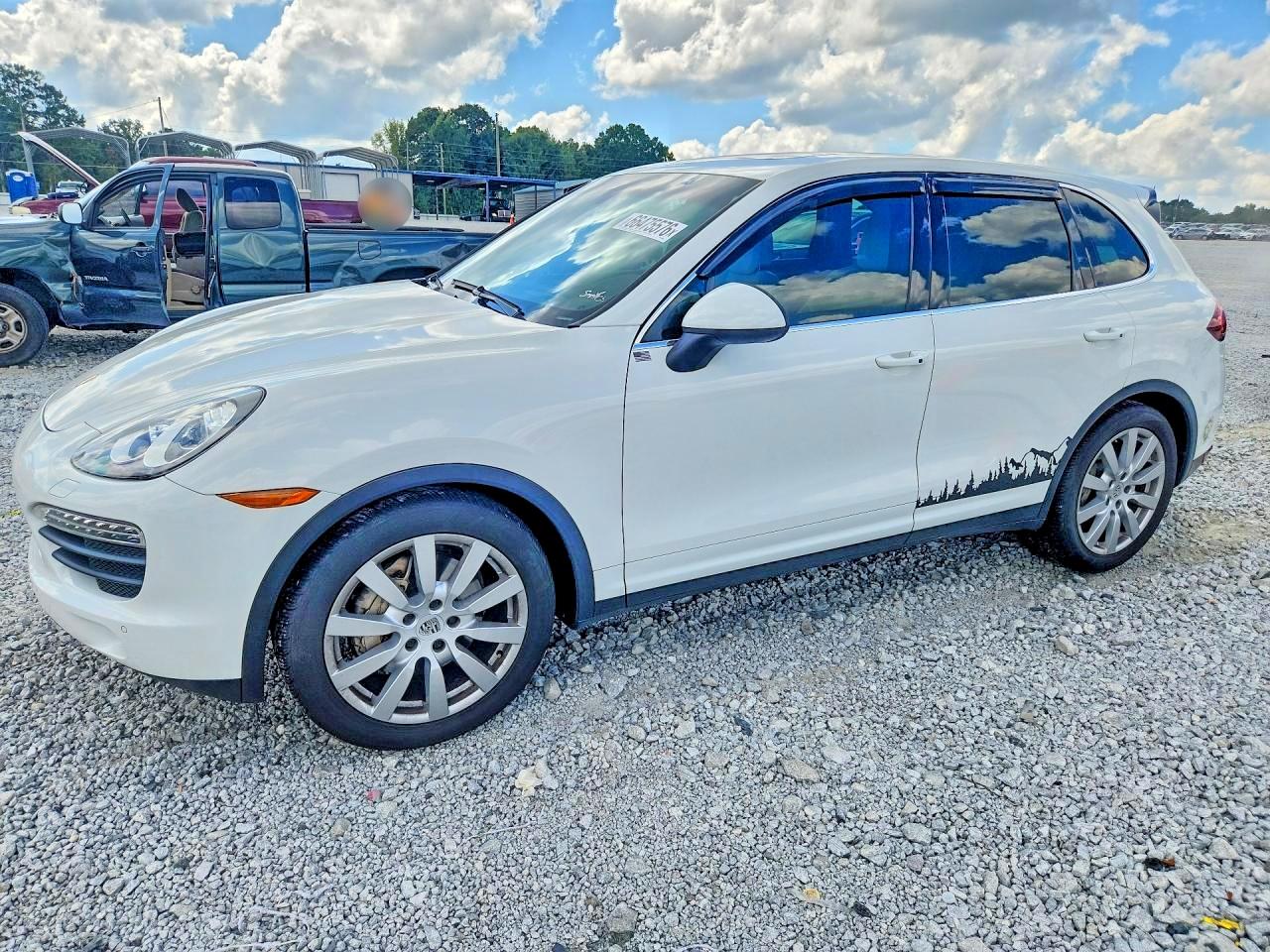 2012 PORSCHE CAYENNE S | WP1AB2A26CLA46086 | UPCARS